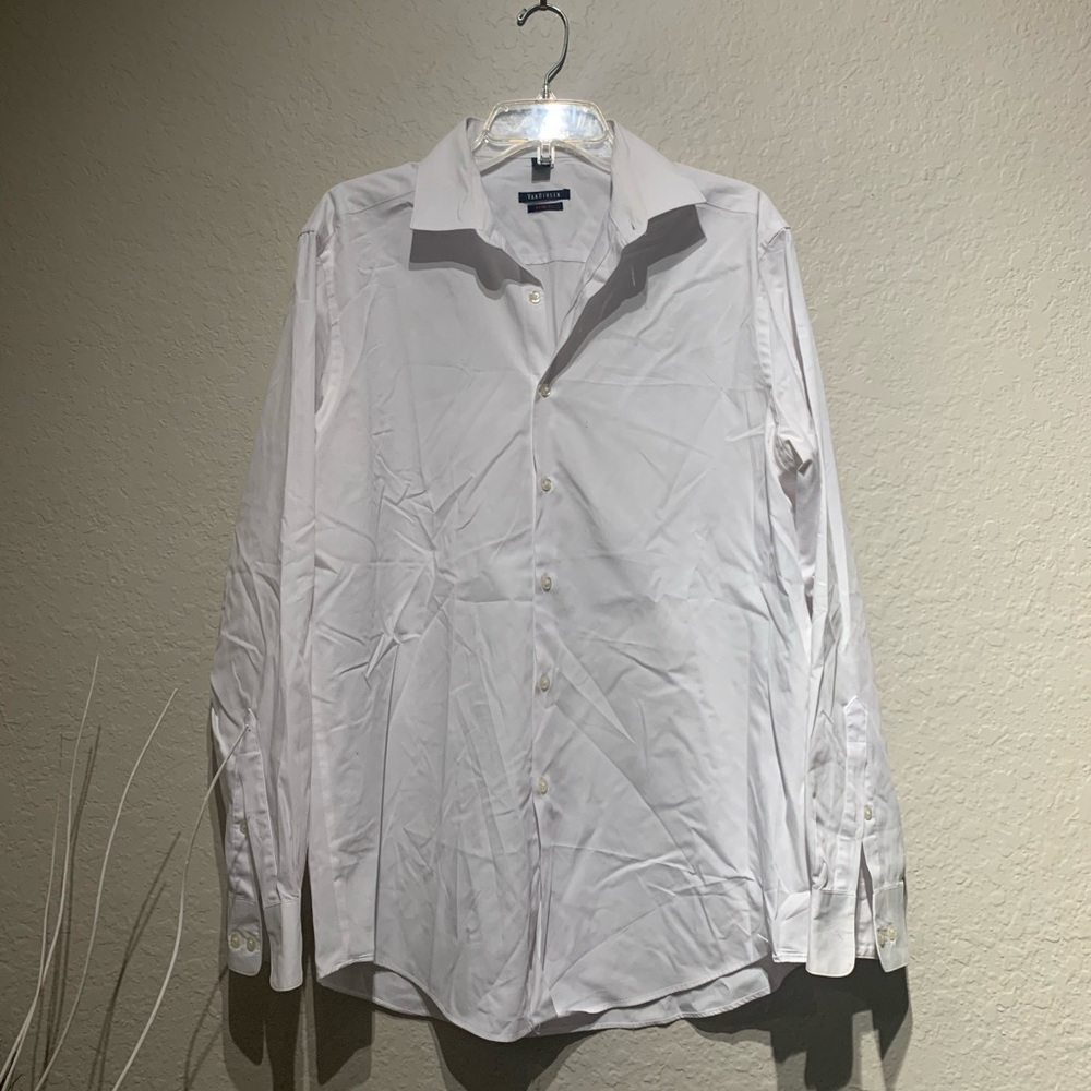 VanHeusen / White button up / size 16.5